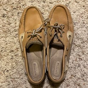Tan sperry shoes